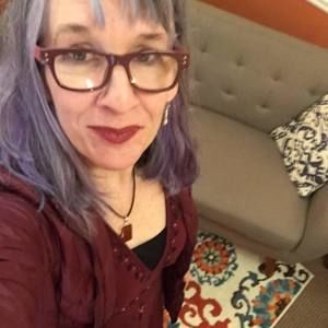 Meet your Posher, Valerie